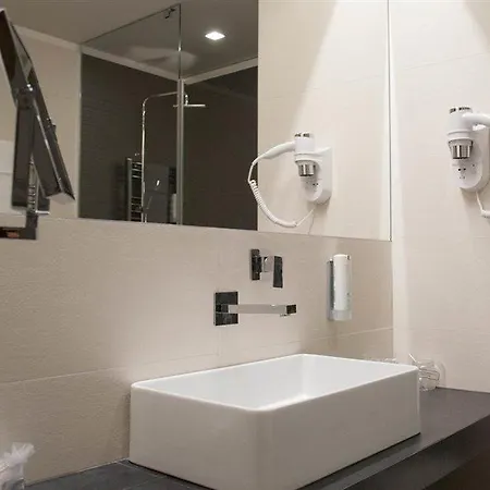 Western Ai Cavalieri 4*