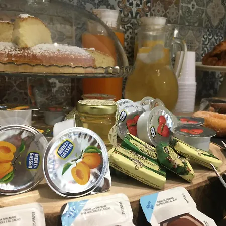Le Stanze Dell'emiro 住宿加早餐酒店