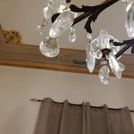 לינה וארוחת בוקר Bella