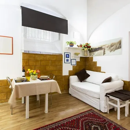 Palermo Central Holiday Apartment *