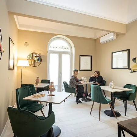I Mori Di Porta Nuova & Terrace ベッド・アンド・ブレックファスト パレルモ
