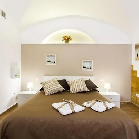 Palermo Central Holiday Apartment *