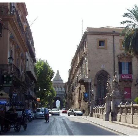 Holiday home Virginia House Palermo