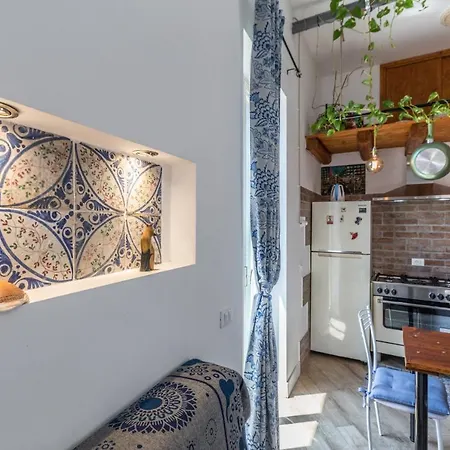 Go Go House 2 Casa Aprile Apartment Palermo