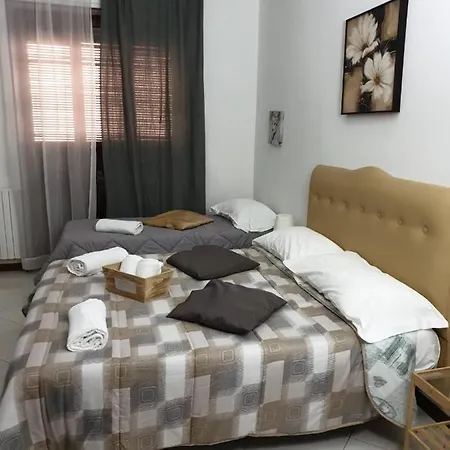 Alojamento de Acomodação e Pequeno-almoço Alba *