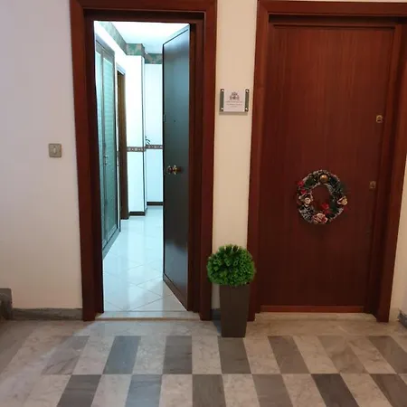 Alojamento de Acomodação e Pequeno-almoço Alba Palermo