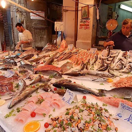 Alojamento de Acomodação e Pequeno-almoço Alba Palermo