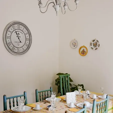 Nocleg ze śniadaniem Casa Jolanda *