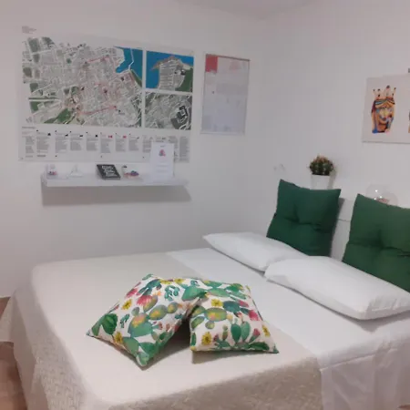 La Camera Di Stella - Ai Normanni 2*