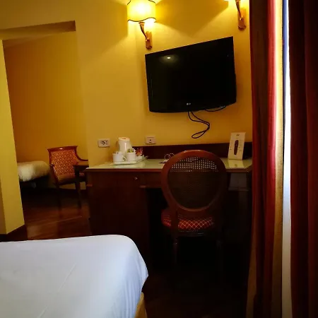 فندق Western Ai Cavalieri 4*