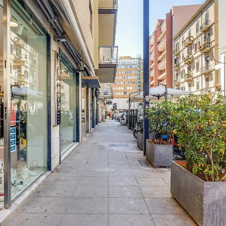 Residenza Dei Poeti - Roomy And Modern Flat Παλέρμο