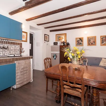 Casetta Nostra Apartment Palermo