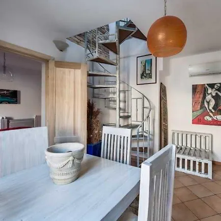 Porta Di Castro Boutique فندق 4*