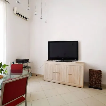 Apartamento Iflat Casa Principe City Center Near The Sea *