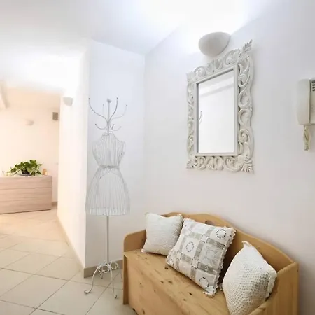 Apartamento Iflat Casa Principe City Center Near The Sea Palermo