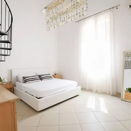 Iflat Casa Principe City Center Near The Sea Apartamento