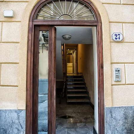 Sol&luna 1909 Tourist Location In Old Town Apartamento Palermo