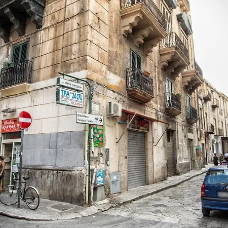 Sol&luna 1909 Tourist Location In Old Town * Palermo