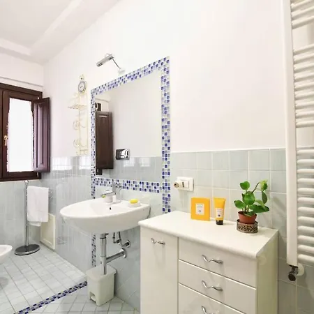 Iflat Casa Principe City Center Near The Sea