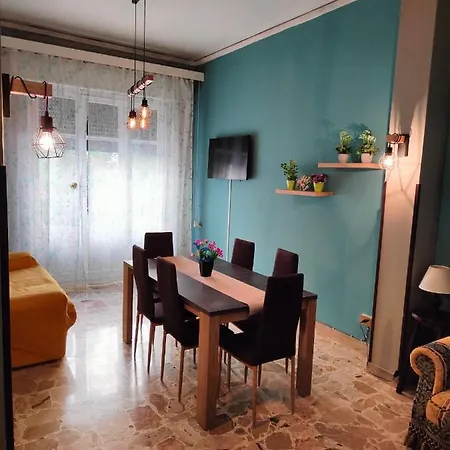 Ai Giardini Apartment *
