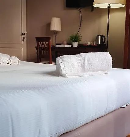 Smart Gallery House 호텔 3*