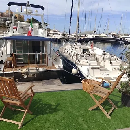 Bateau-hôtel Minicrociereinbarca Palerme