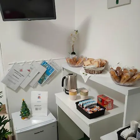 La Camera Di Stella - Ai Normanni Affittacamere 2*