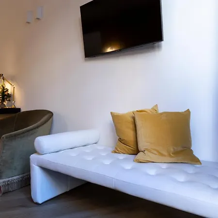 Gasthuis Vespri Luxury & *
