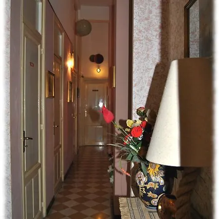 Bed & Breakfast D'angelo 2*