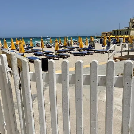 مونديلو بالاس مونديلّو