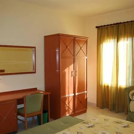 Hotel D'orleans