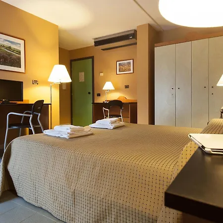 Athenaeum 3*