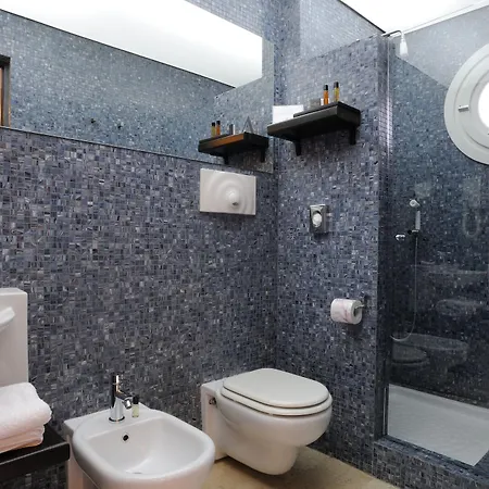 Hotell Ucciardhome