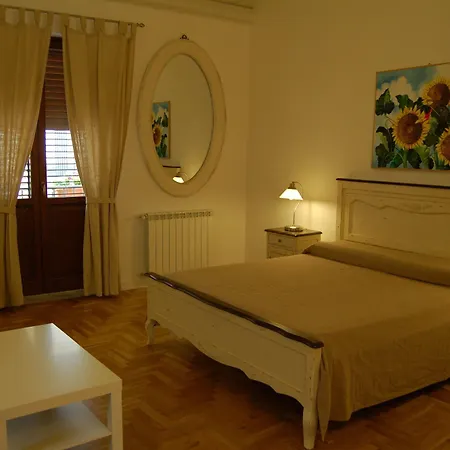 Federico Secondo Bed & Breakfast 3*