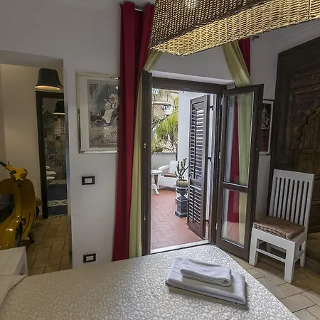 Porta Di Castro Boutique فندق 4*