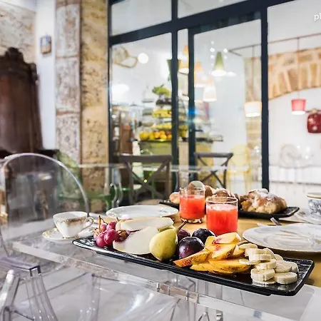 فندق Porta Di Castro Boutique