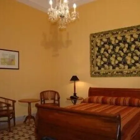 Palazzo Pantaleo Gasthuis 3*