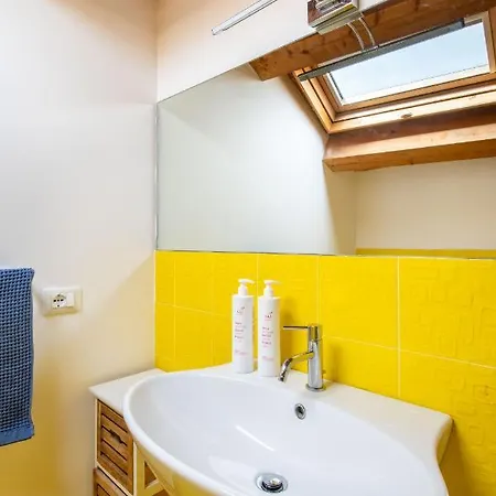 Apartment Vittorio Emanuele With Terrace By Wonderful Italy Palermo