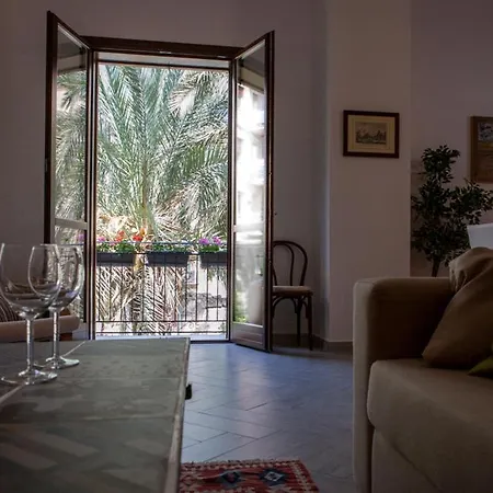 Apartment Xirba - In The Heart Of Historic Centre Palermo