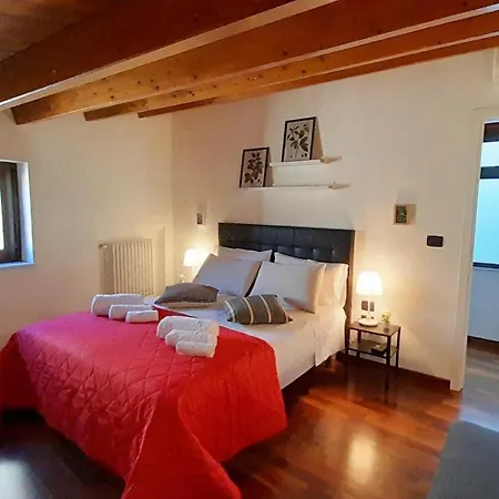 Apartment Terrace With View Attic In Old Town Ballarhome Palermo