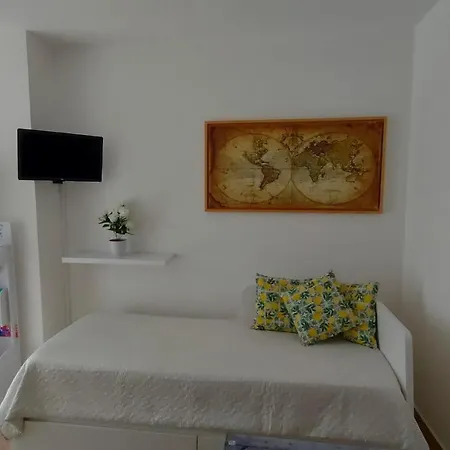 La Camera Di Stella - Ai Normanni Pensionat 2*
