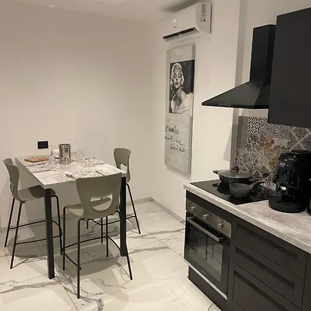 Donna Pina Ferienhaus Palermo