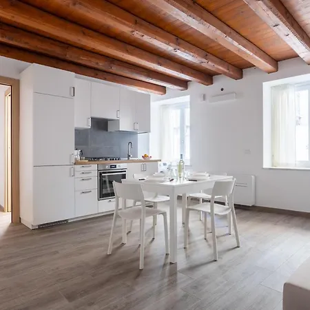Blu - Palazzo Del Buon Pastore Apartament Palermo