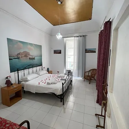 Vittorio Emanuele House Apartment Palermo