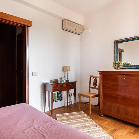 Villa Vista Mare Con Piscina Privata A Mondello Palermo