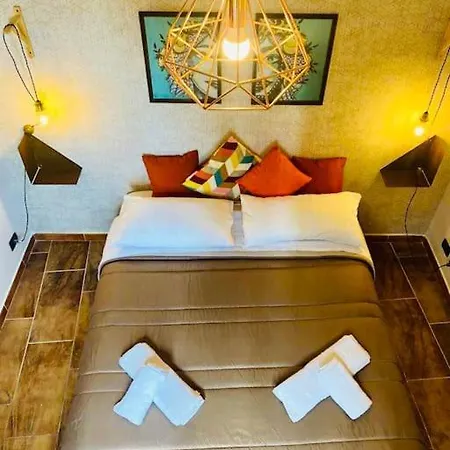 Casa vacanze Baddar'home . . . Experience Of Real *