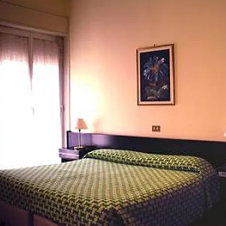 Crisol Europa Hotell 3*
