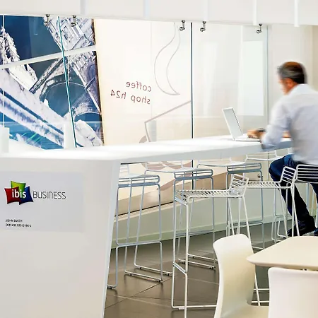 Ibis Styles President Hotel