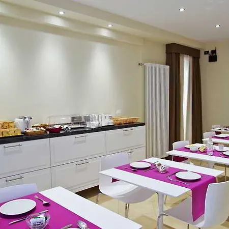 Gasthuis Bb 10 Serpotta & Restaurant 3*