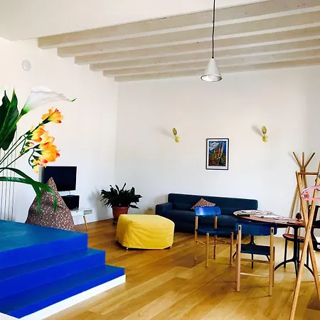 Debellini Design باليرمو